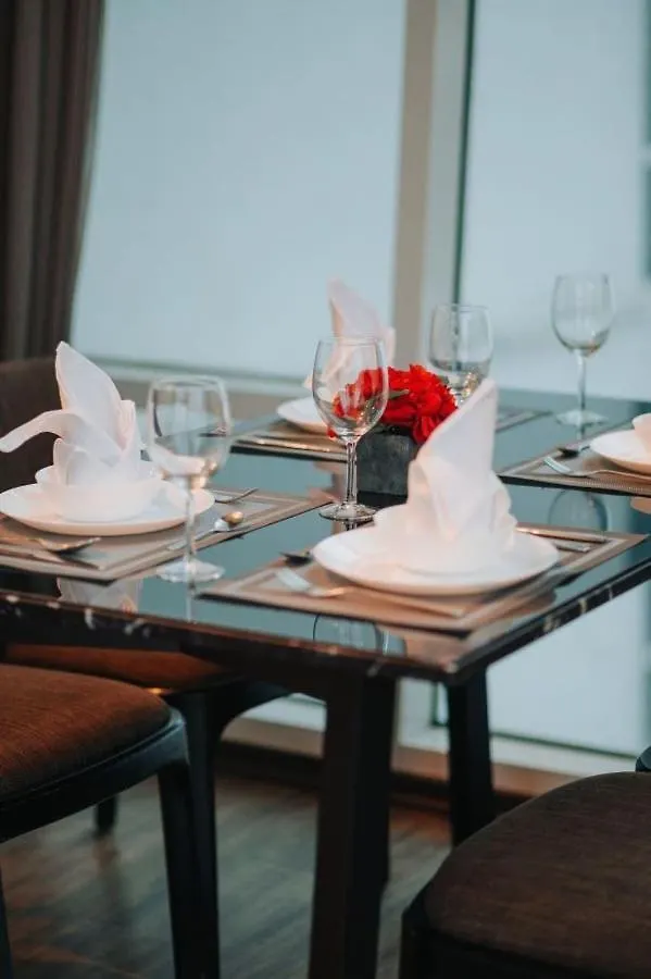 Maritime Luxury Suites Georgetown Aparthotel